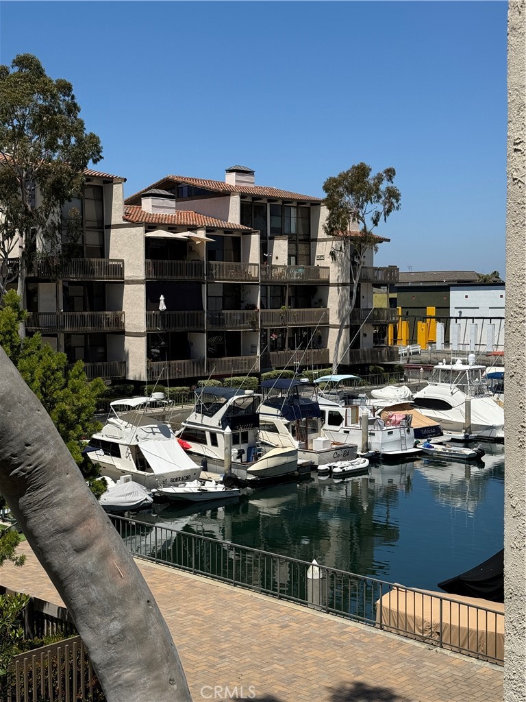 6215 Marina Pacifica Drive N
