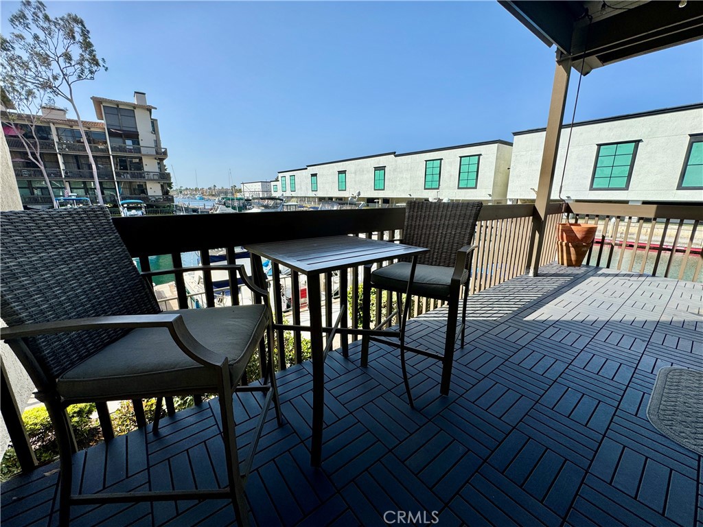 7137 Marina Pacifica Drive N
