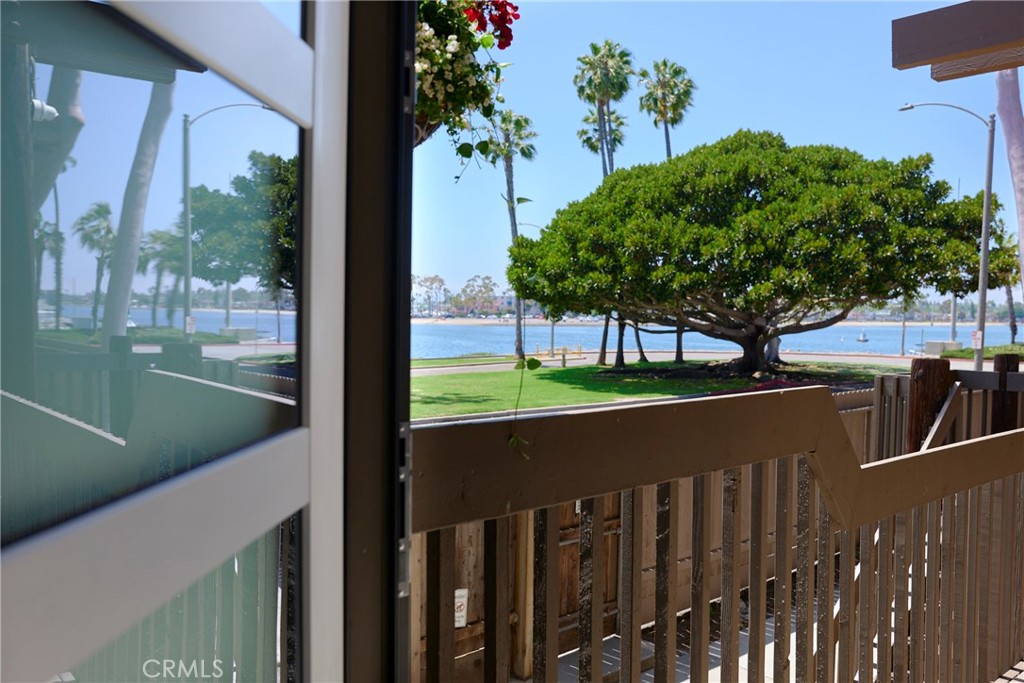 5118 Marina Pacifica Drive S