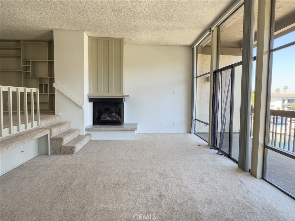 8222 Marina Pacifica Drive N