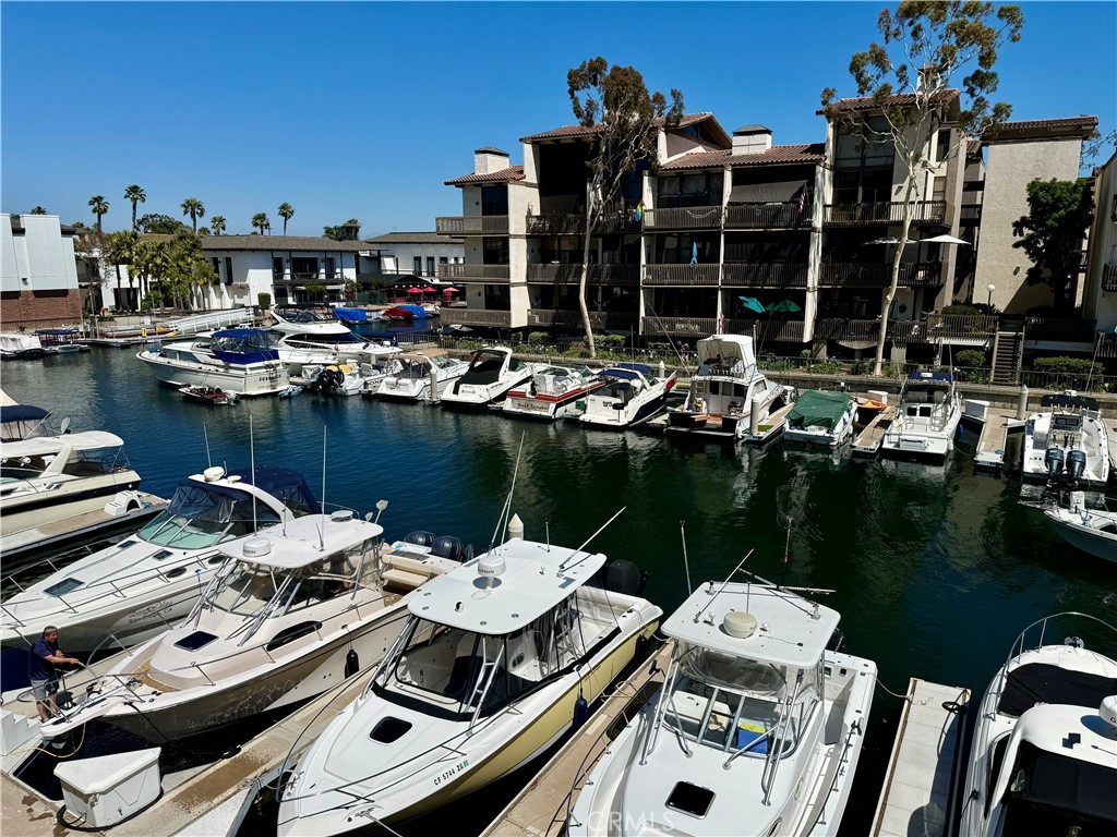 8222 Marina Pacifica Drive N