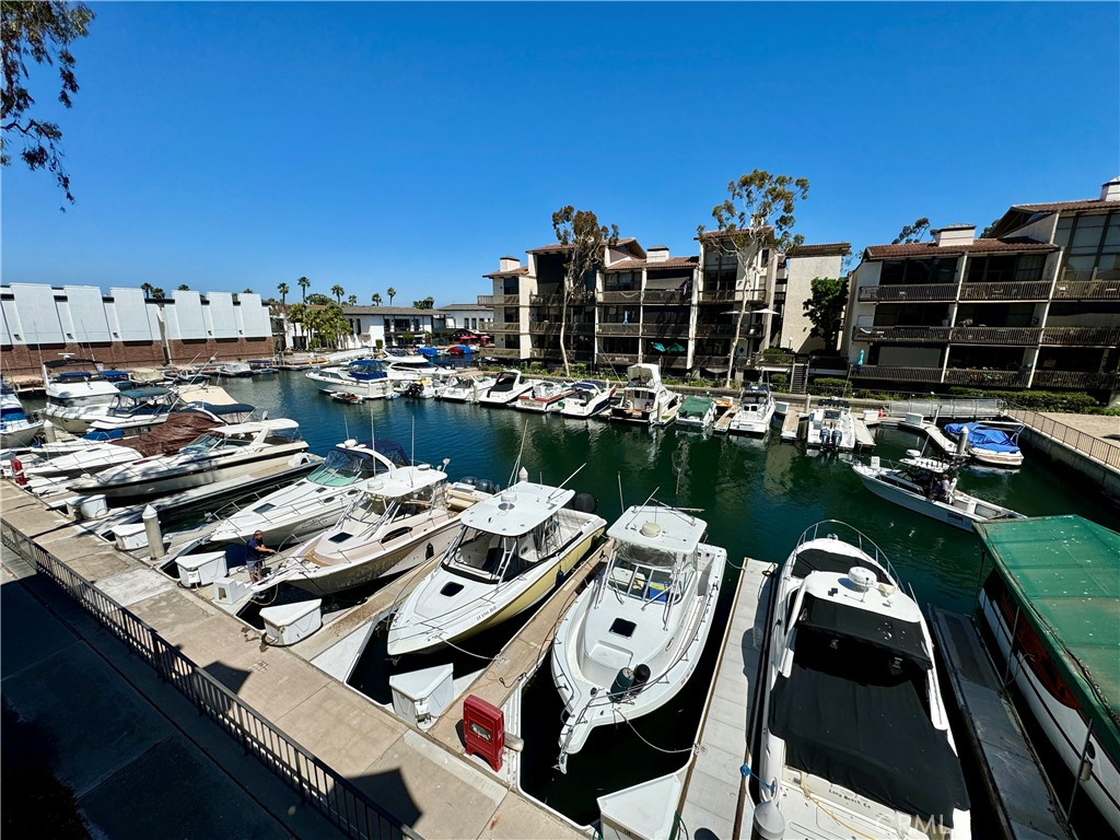 8222 Marina Pacifica Drive N