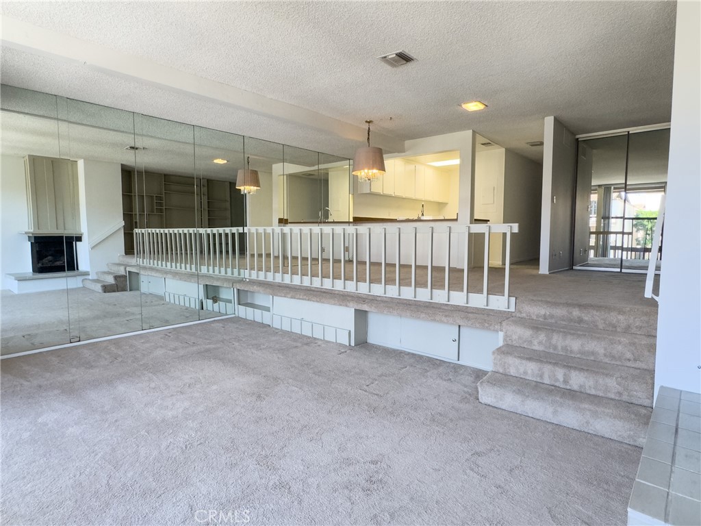 8222 Marina Pacifica Drive N