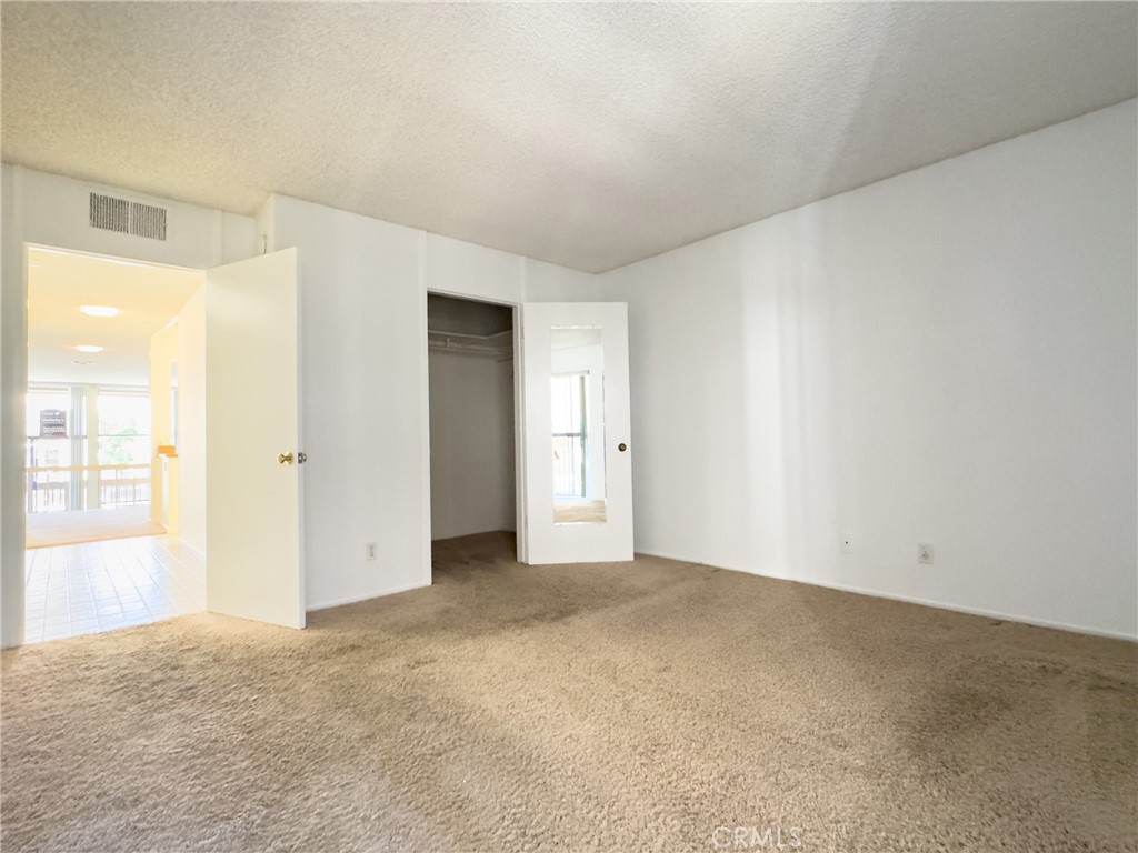 8222 Marina Pacifica Drive N
