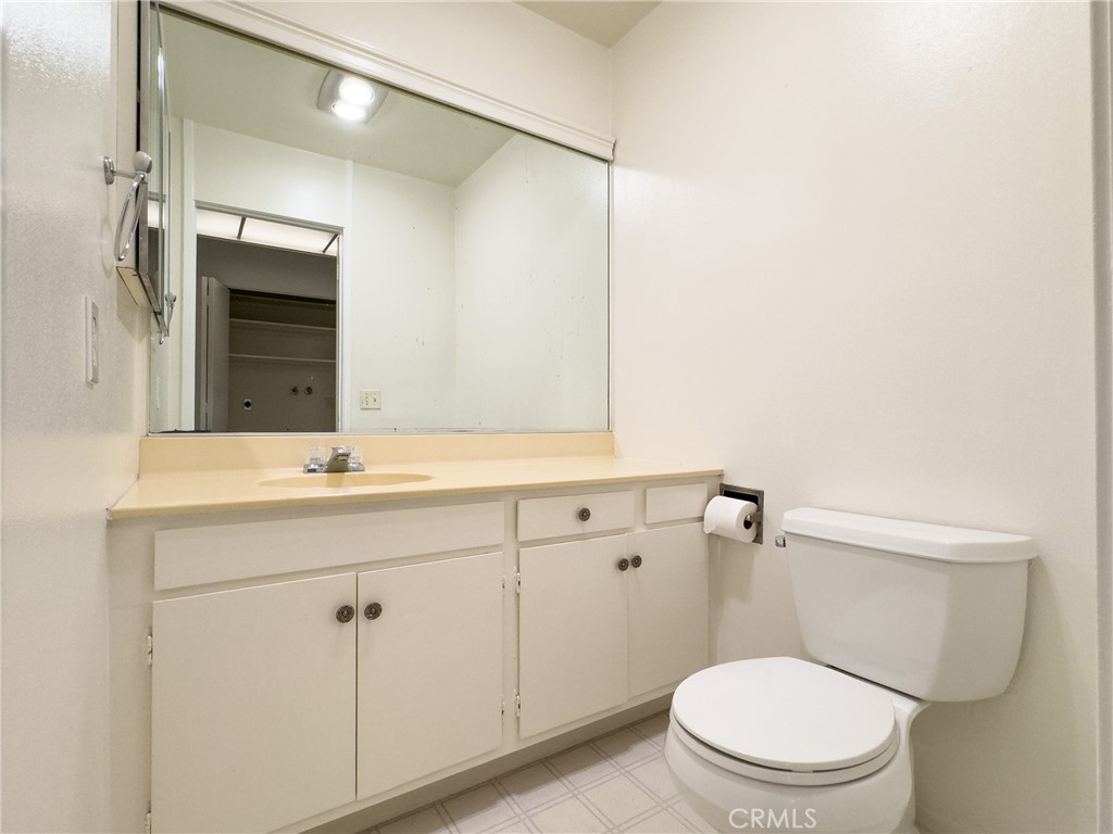 8222 Marina Pacifica Drive N