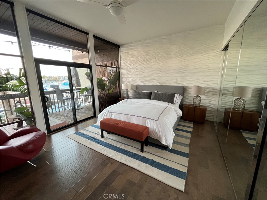 5129 Marina Pacifica Drive N