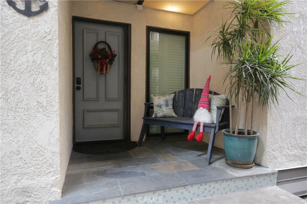 5129 Marina Pacifica Drive N