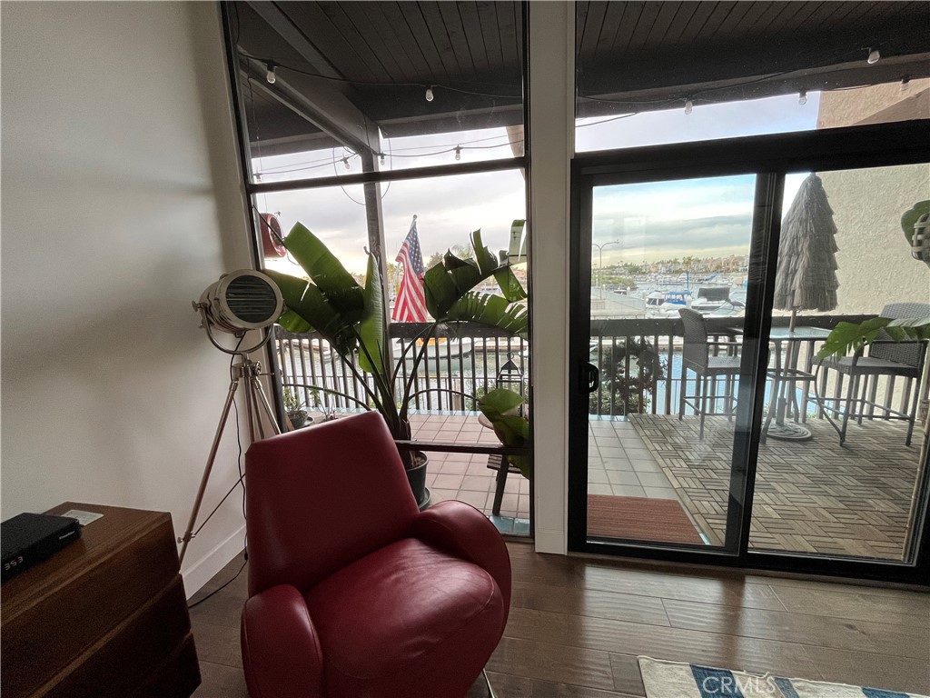 5129 Marina Pacifica Drive N