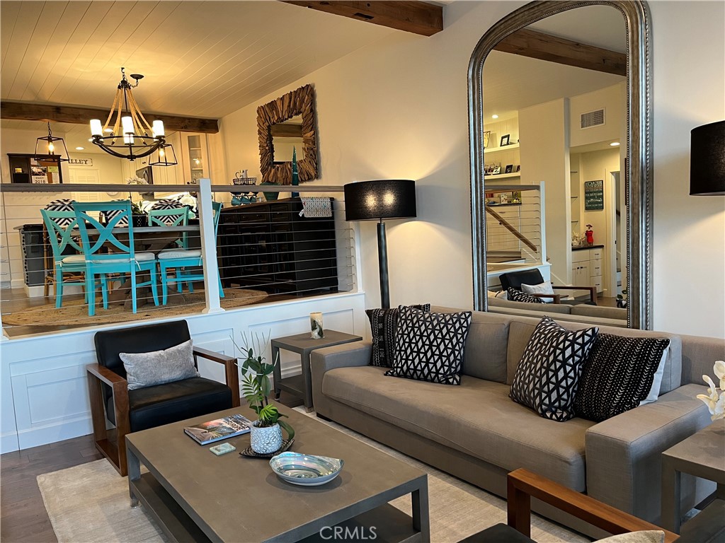 5129 Marina Pacifica Drive N