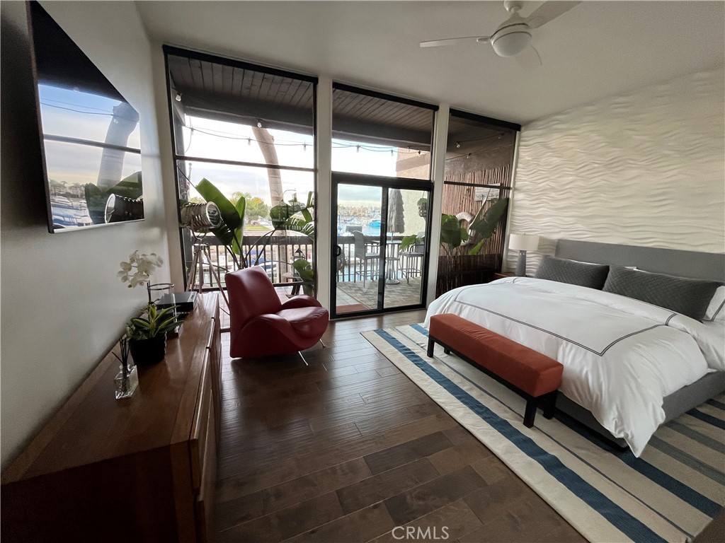 5129 Marina Pacifica Drive N