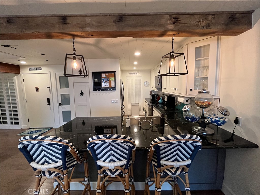 5129 Marina Pacifica Drive N