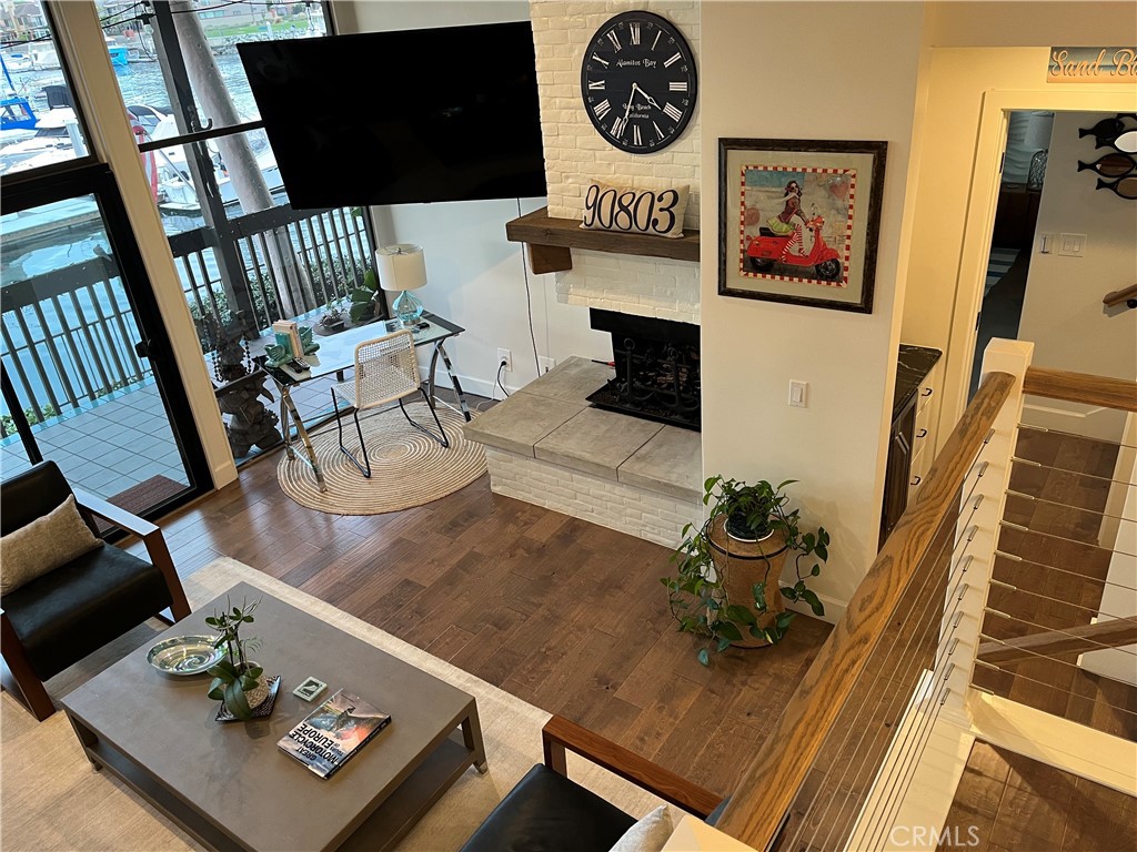 5129 Marina Pacifica Drive N