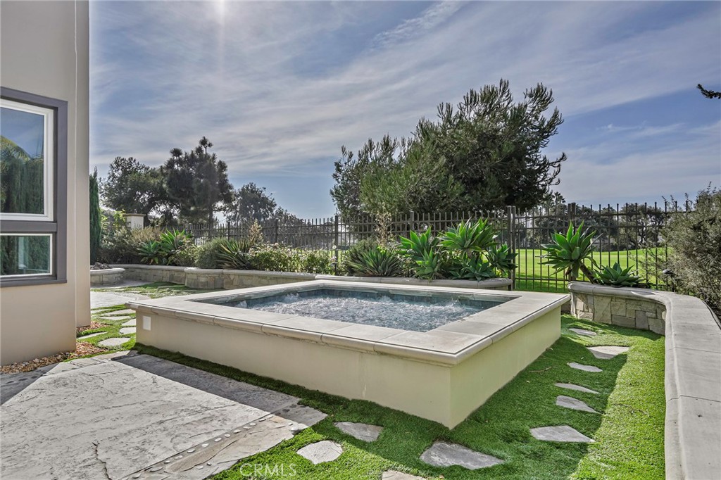 6452 Doral Drive