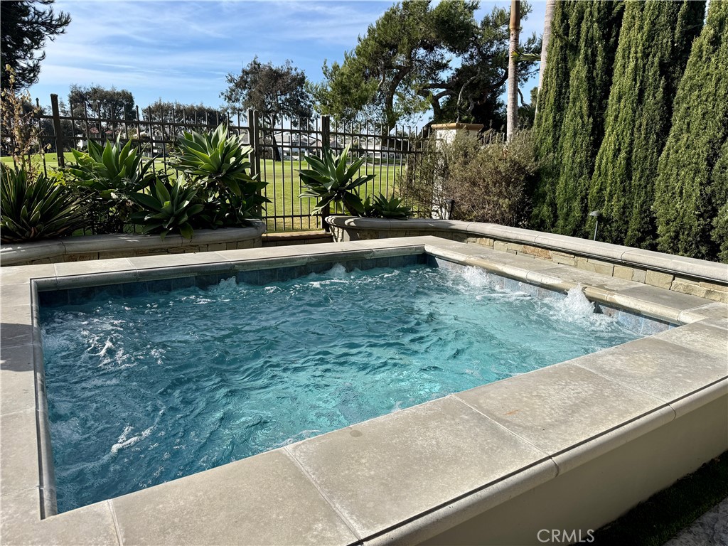 6452 Doral Drive