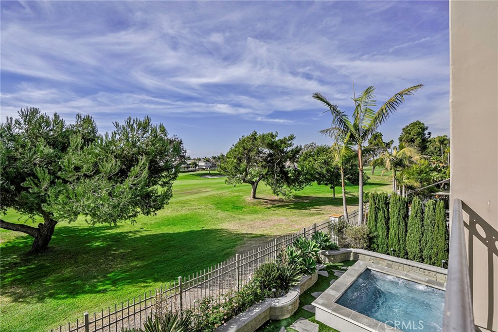 6452 Doral Drive