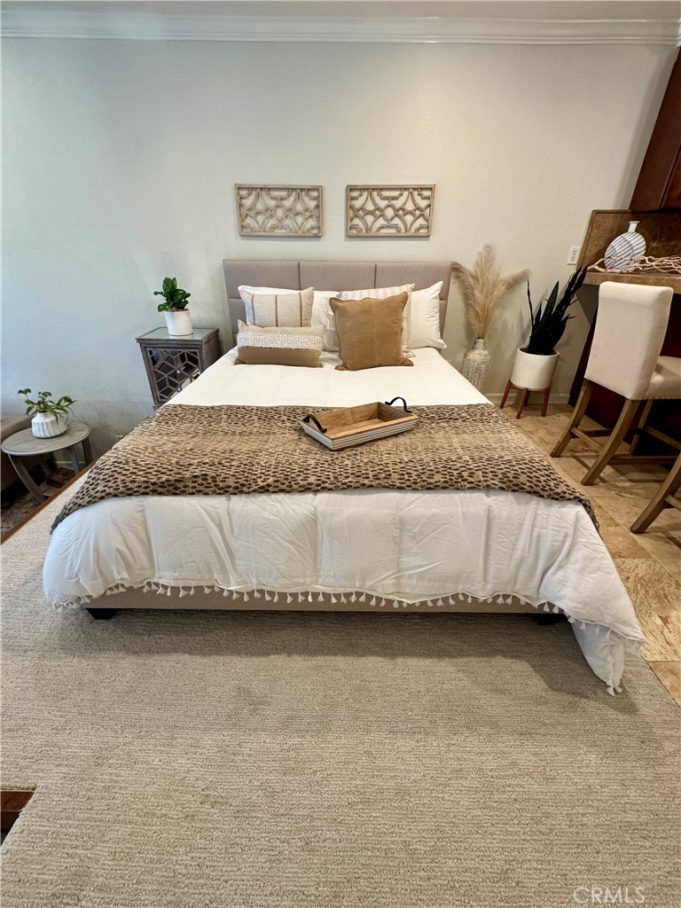 5104 Marina Pacifica Drive S