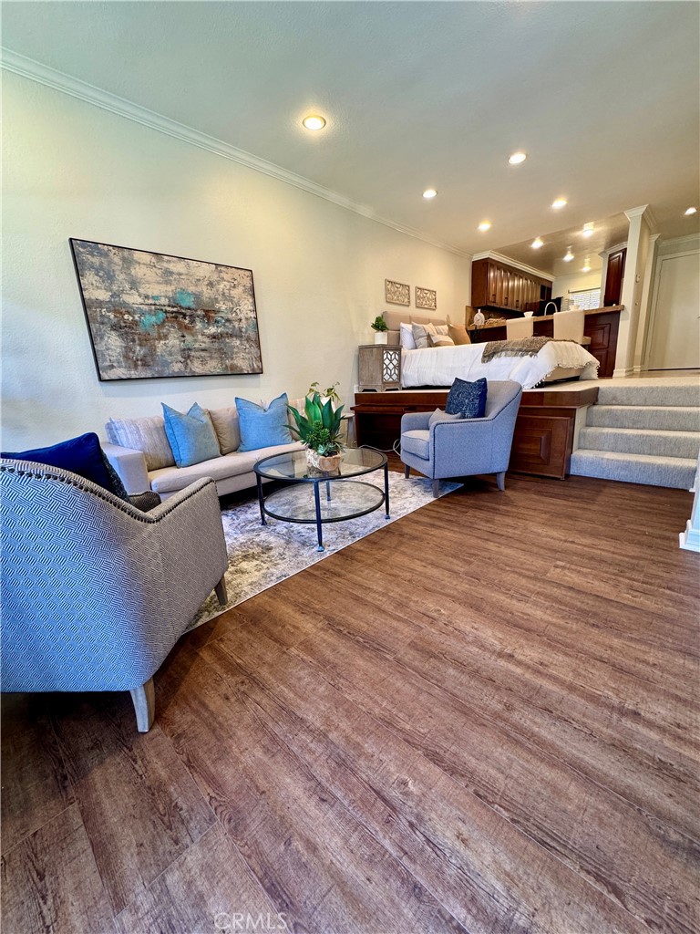 5104 Marina Pacifica Drive S