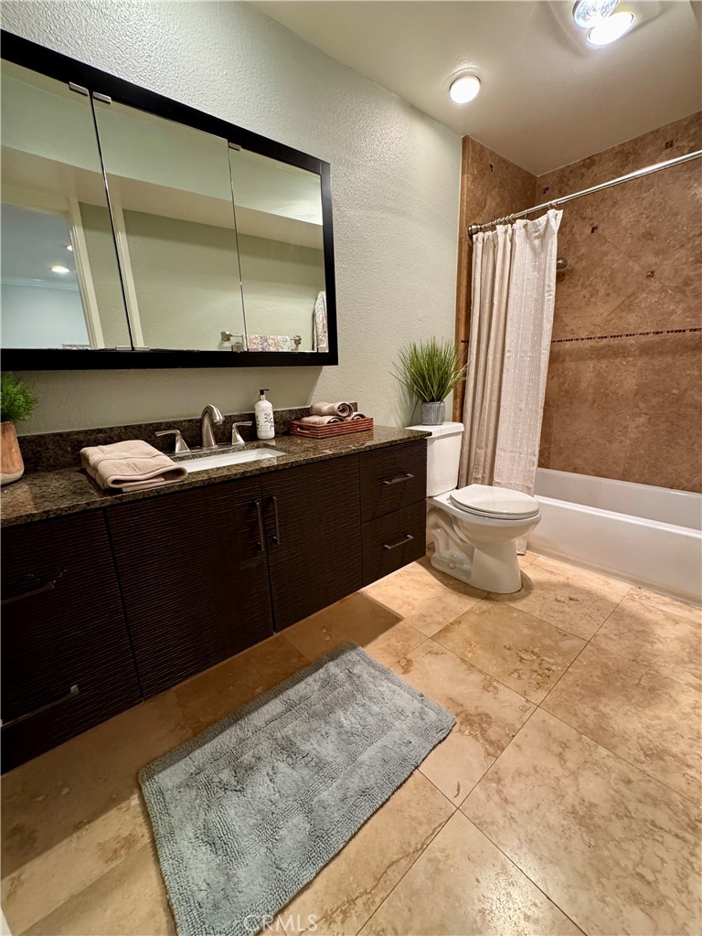 5104 Marina Pacifica Drive S