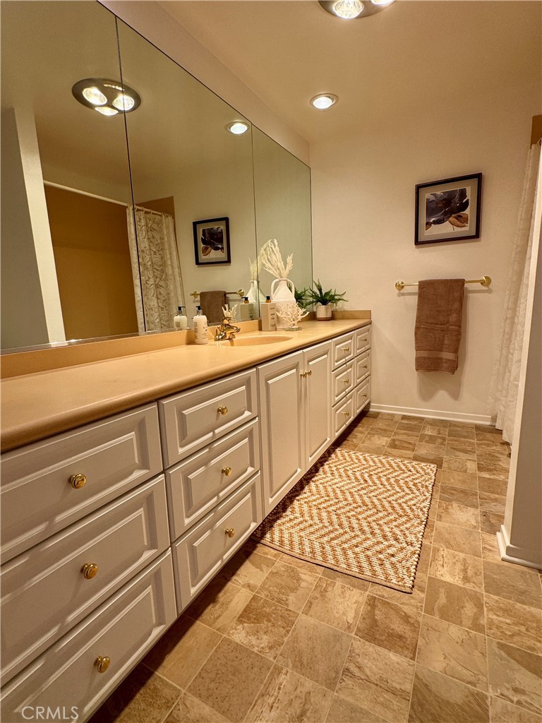 9103 Marina Pacifica Drive N