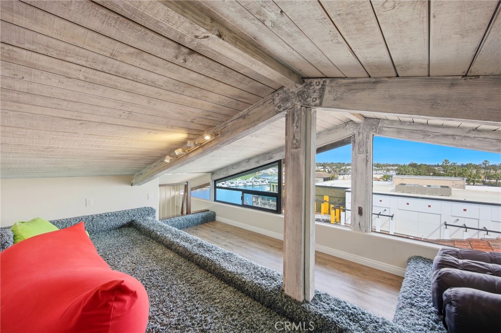 5336 Marina Pacifica N