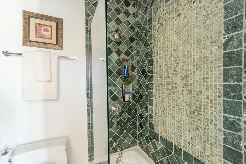 5336 Marina Pacifica N