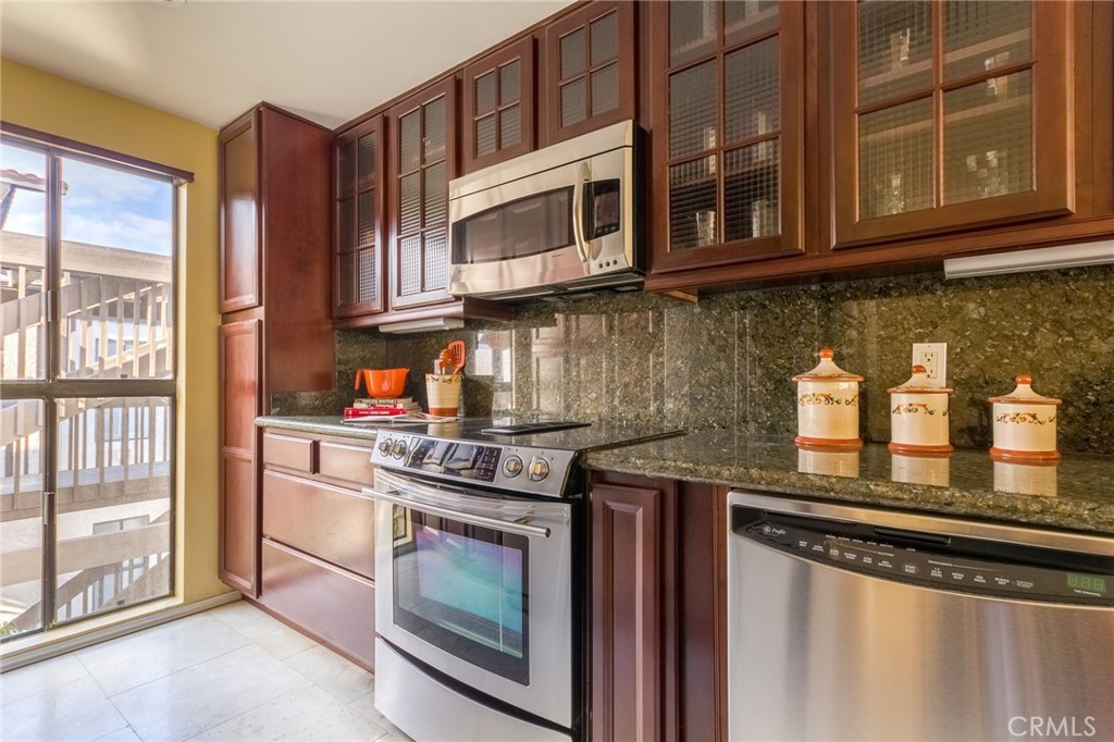 5336 Marina Pacifica N