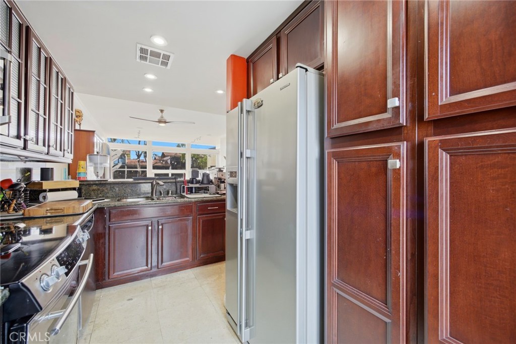 5336 Marina Pacifica N