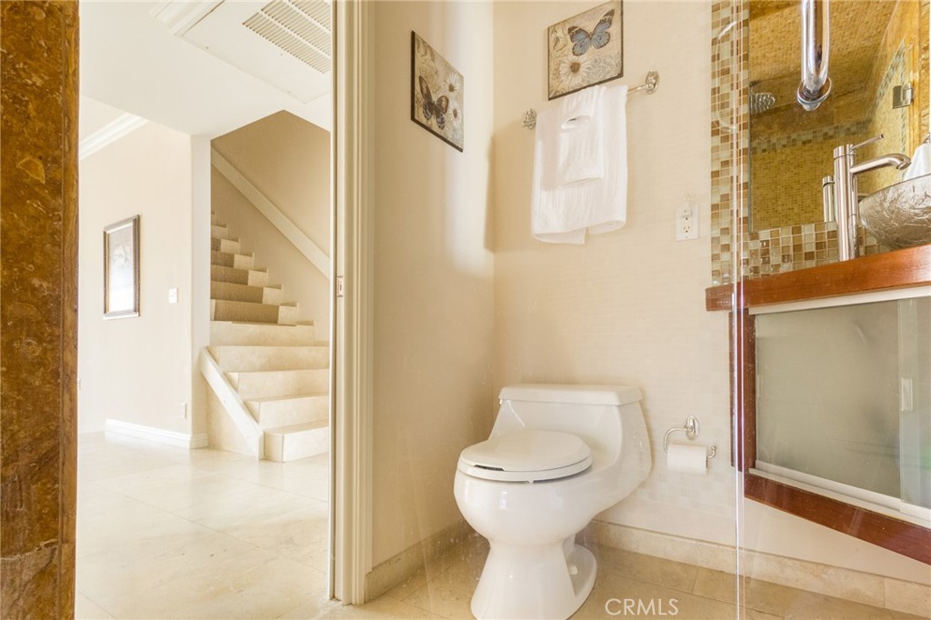 5336 Marina Pacifica N