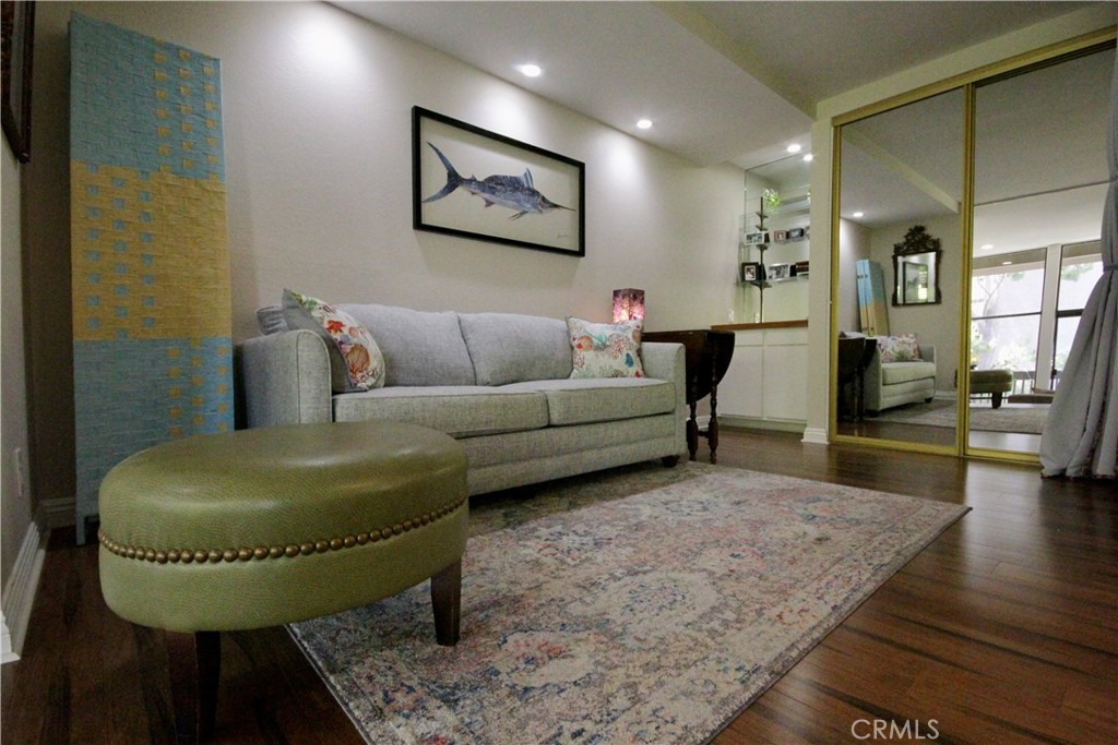 7202 Marina Pacifica S