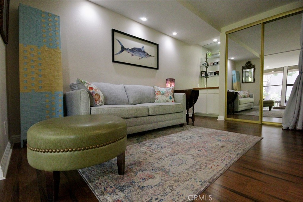 7202 Marina Pacifica S