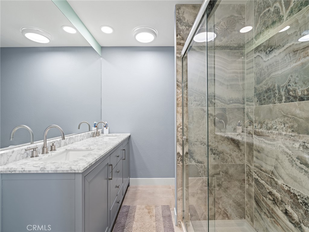 6207 Marina Pacifica N