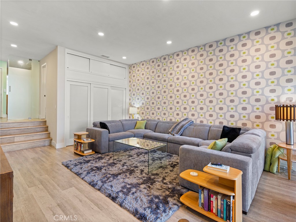 6207 Marina Pacifica N