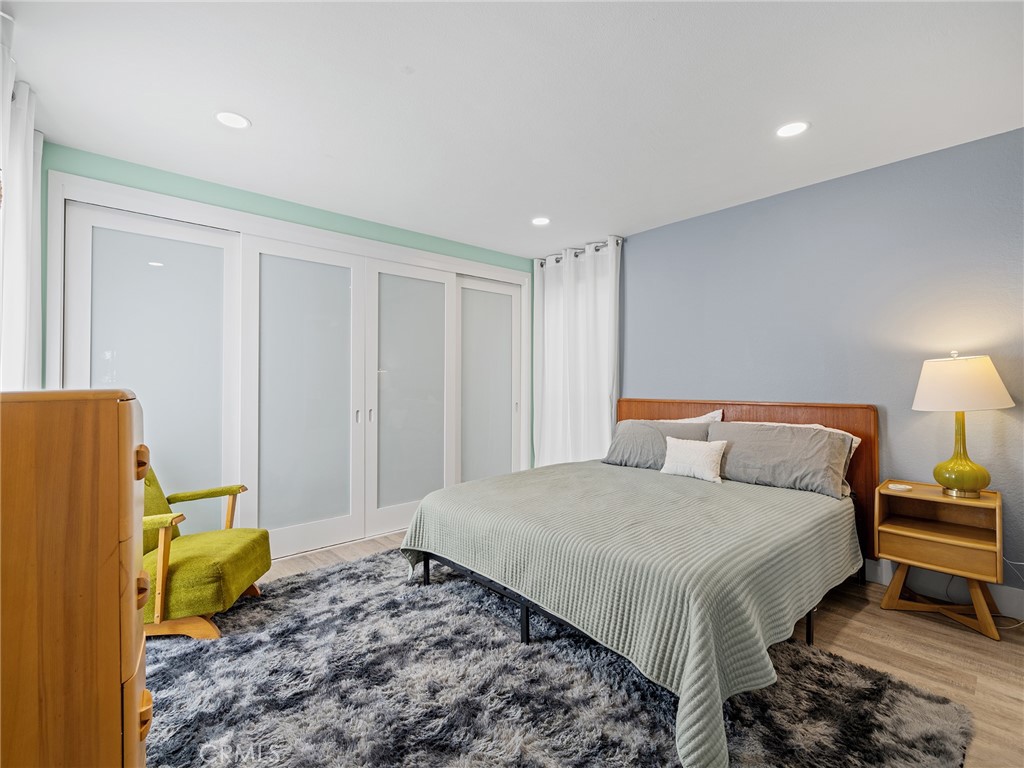 6207 Marina Pacifica N