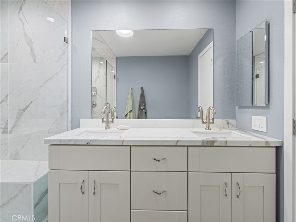 6207 Marina Pacifica N