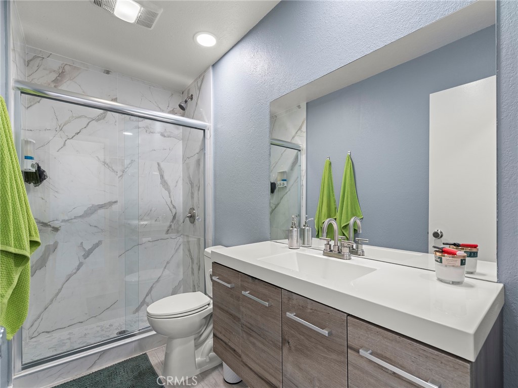 6207 Marina Pacifica N