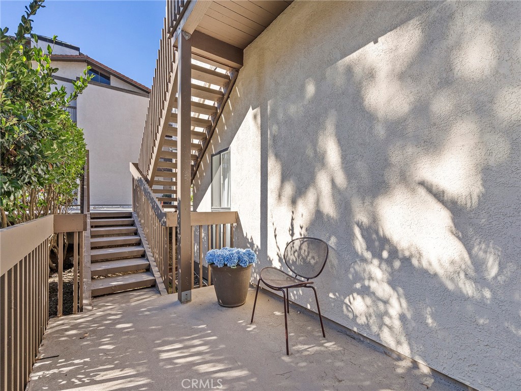 6207 Marina Pacifica N