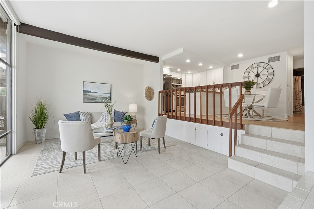 6126 Marina Pacifica N