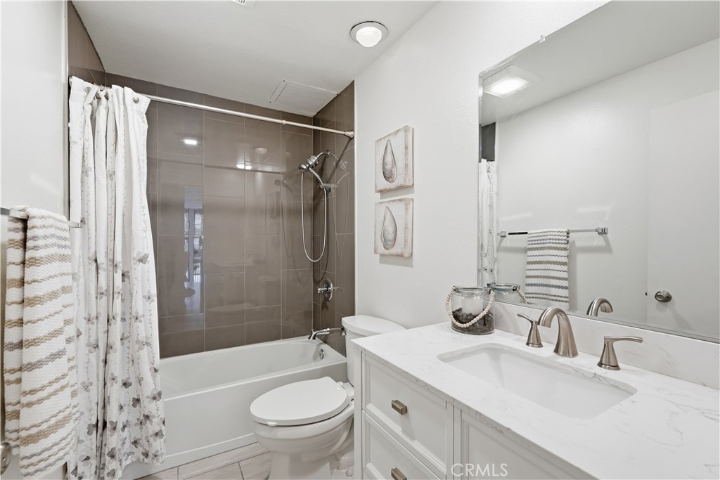 6126 Marina Pacifica N