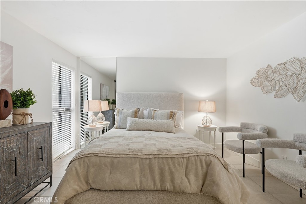 6126 Marina Pacifica N