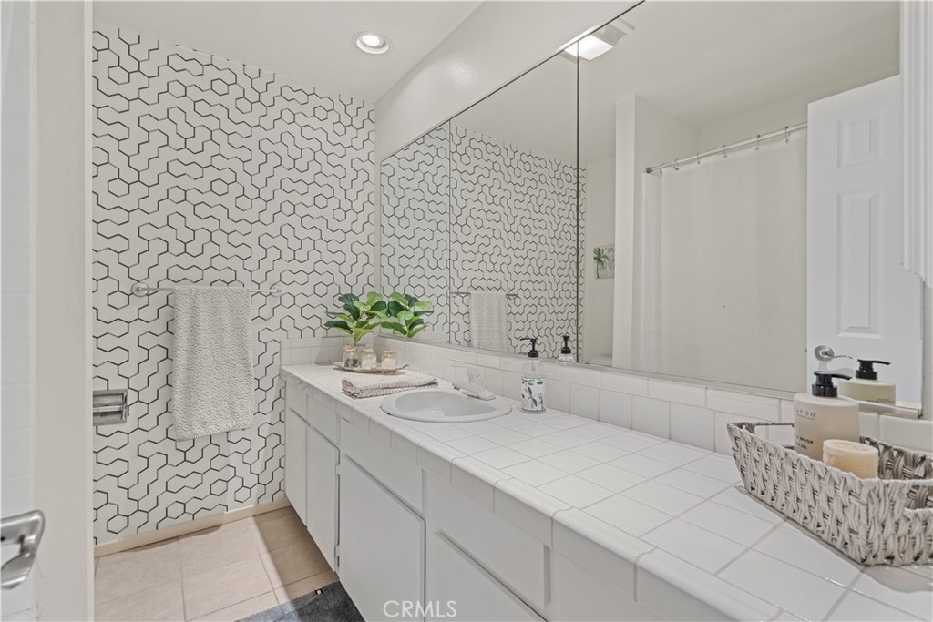 7338 Marina Pacifica N