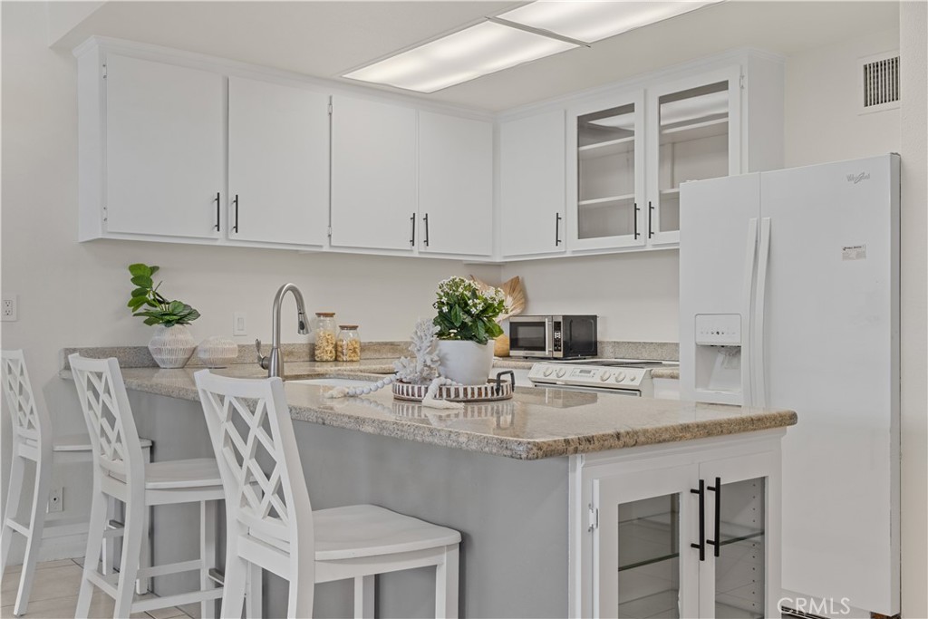 7338 Marina Pacifica N