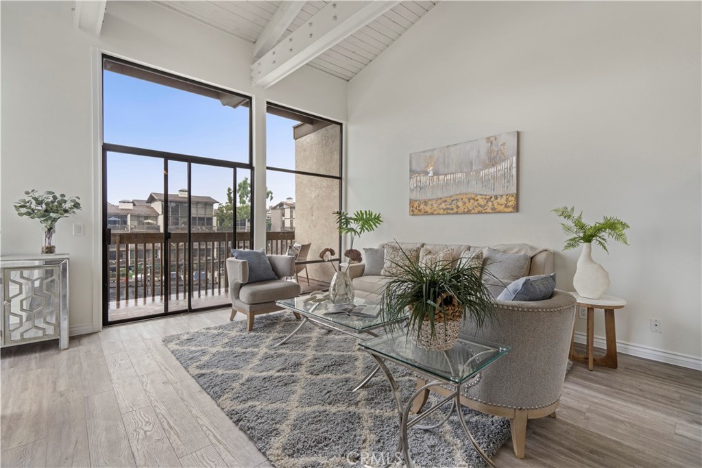 7338 Marina Pacifica N