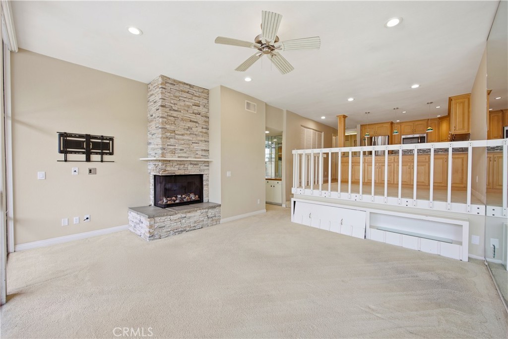 6133 Marina Pacifica N