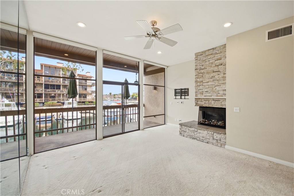 6133 Marina Pacifica N