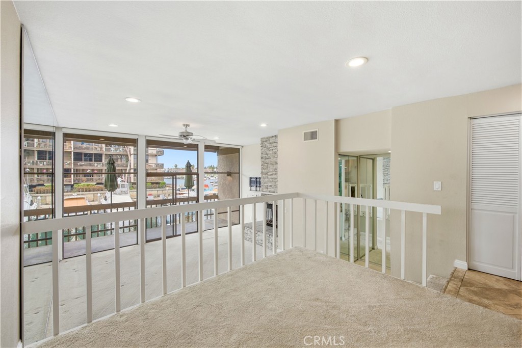 6133 Marina Pacifica N