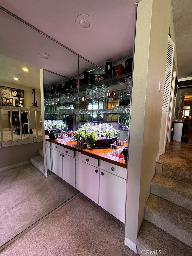 6133 Marina Pacifica N