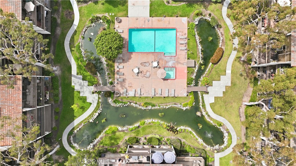 6133 Marina Pacifica N