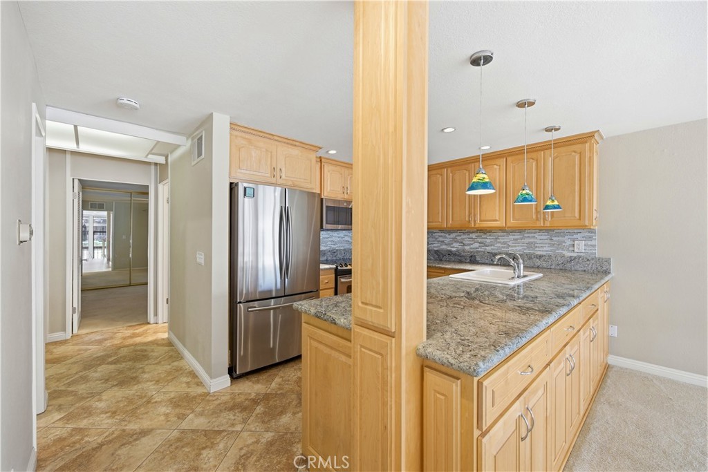 6133 Marina Pacifica N