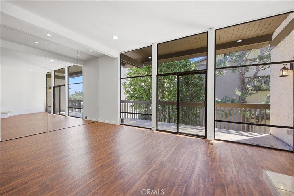 7202 Marina Pacifica Drive South S