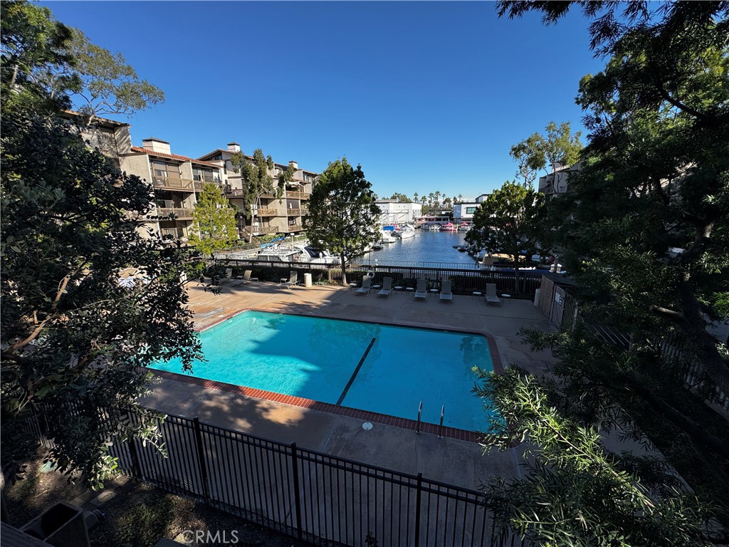 6207 Marina Pacifica N